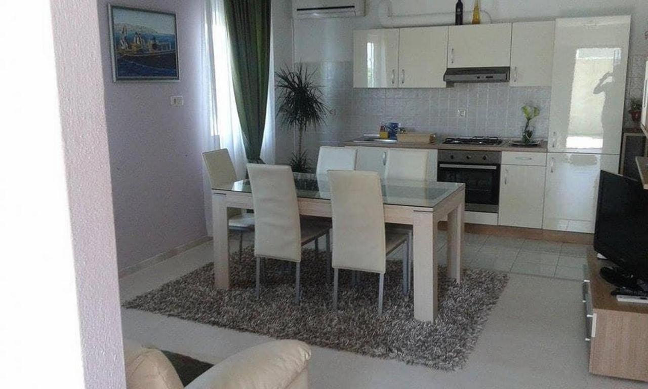 Apartman Kristina Trogir Exterior foto